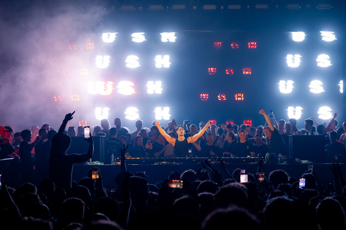 Loading... just a sec